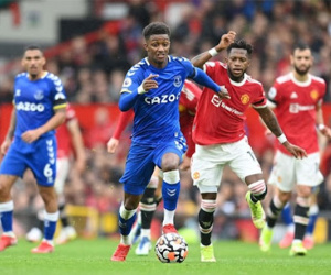 Tại sao HLV Solskjaer phải đưa Rice về MU bằng mọi giá?