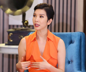 Bị chỉ trích vì chê bình luận viên bóng đá "tra tấn, làm tụt cảm xúc', Xuân Lan lên tiếng đính chính