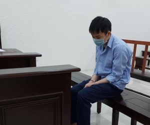 Hung thủ gí dùi cui điện vào hai phụ nữ, cướp tiệm vàng lĩnh án