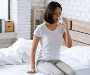 45-55 tuổi là "thời kỳ quan trọng" của sức khỏe, muốn về già không ốm đau thì ngay từ bây giờ nên làm 4 điều này ít đi