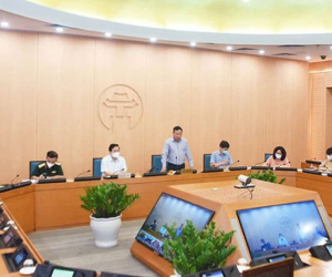 Phó Bí thư Hà Nội: Nguy cơ lây lan dịch bệnh rất cao vì vẫn còn F0 trong cộng đồng