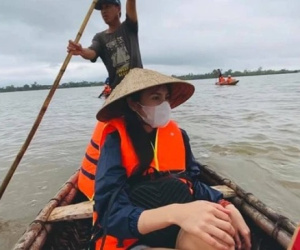 Một huyện báo cáo số tiền Thủy Tiên làm từ thiện ít hơn xác nhận trước đó 102 triệu đồng