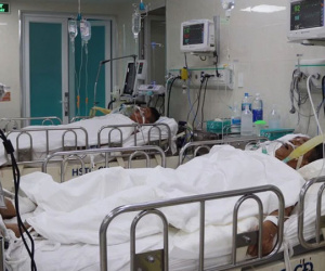 Rượu pha chế từ cồn công nghiệp gây chết 10 người ở TP.HCM nguy hiểm ra sao?