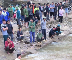 Tìm thấy thi thể học sinh lớp 5 tập đi xe đạp bị mất tích dưới cống ngầm