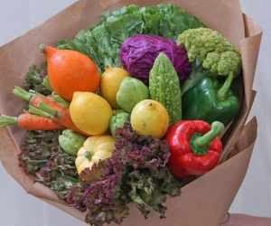 Những bó hoa bằng rau củ độc đáo ngày 20-10