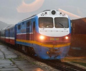 Từ 21/10, hành khách vùng xanh đi tàu không cần xét nghiệm
