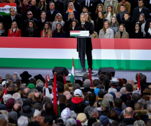 Hungary cáo buộc Mỹ và EU cố gắng can thiệp vào bầu cử