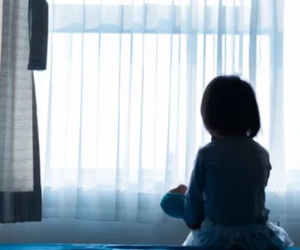 Bố dượng nói với con gái: 'Bí mật của hai ta, đừng để ai biết!' - mãi 11 năm sau người mẹ mới phát hiện hành vi ác độc trên giường ngủ