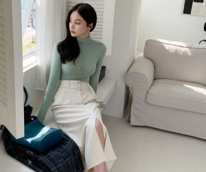 Dáng thấp nhưng vẫn mê váy dáng dài, cần nhớ 2 tips này để tránh 'lùn một mẩu'