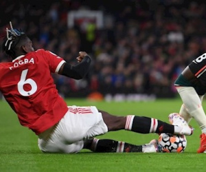 'Pogba không bao giờ được phép ra sân cho MU nữa'