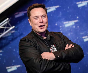 Cổ phiếu Tesla phá đỉnh kỉ lục, tài sản tỉ phú Elon Musk vượt xa Jeff Bezos