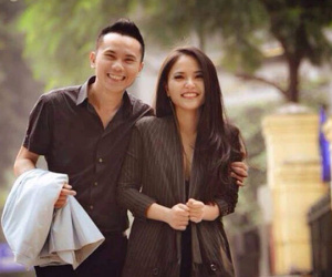 Vợ ba của Tú Dưa sinh con gái, nam ca sĩ lên chức bố lần 5