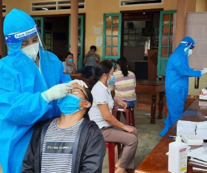 92 ca test nhanh dương tính nCoV, trường học đóng cửa khẩn cấp