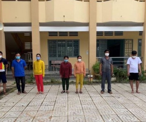 Tạm giữ hình sự nhóm đối tượng cá độ bóng đá, ghi số đề hơn 24 tỷ đồng