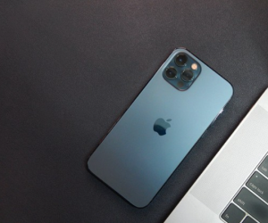 Nhiều sinh viên đã đâm đơn kiện Apple vì lý do sau