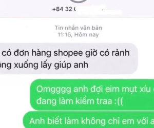 Đang thi online nhưng shipper tới giao hàng, nữ sinh tranh thủ nhờ làm bài giùm và cái kết ba chấm: Thả thính nhau hay gì?