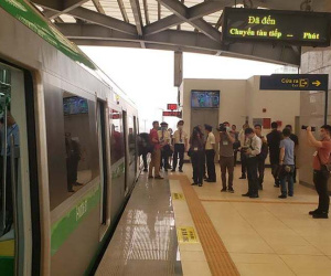 Đường sắt Cát Linh - Hà Đông chạy miễn phí 15 ngày đầu