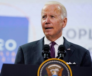 Tỷ lệ ủng hộ tổng thống Biden xuống thấp, 71% người dân tin Mỹ đi sai hướng