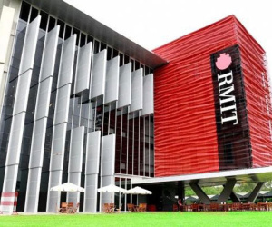 Đẳng cấp RMIT: Quá nhàm chán, sinh viên tìm người mở câu lạc bộ mới, nghe tên đã thấy mùi rich kid thoang thoảng đâu đây rồi!