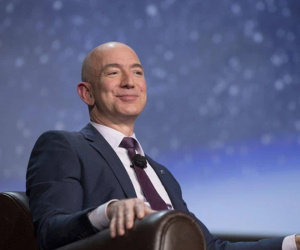 Jeff Bezos, gia tộc Rockefeller và giới siêu giàu tuyên bố chi hàng trăm tỷ đô để 'cứu thế giới'