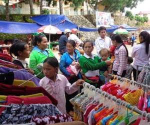 Hàng loạt cặp vợ chồng người H'Mông trắng tay vì bị gạ đầu tư tiền ảo: 'Chỉ cần đi bộ lên nương rẫy là có tiền'