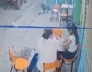 Tát bạn gái giữa quán cà phê, thanh niên vũ phu nhận cái kết không thể đắng hơn