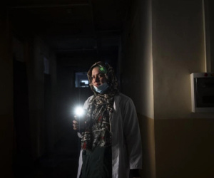 Tình cảnh bi đát của các bác sĩ Afghanistan dưới thời Taliban