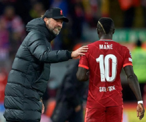 Jurgen Klopp sốc vì Liverpool... dễ dàng qua bảng 'tử thần' Champions League