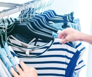 Bị lừa 700 triệu đồng vì bán chiếc áo 160 nghìn qua mạng cho khách ngoại