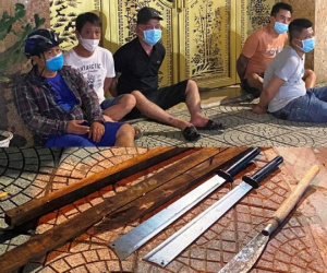 Ngăn chặn nhóm người mâu thuẫn trong quán nhậu định đánh nhau