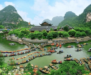 Chân dung đại gia muốn xây siêu dự án tâm linh 10.000 tỷ đồng ở Hải Dương: Sống giản dị ăn chay trường, biến vùng đầm lầy thành Di sản thiên nhiên thế giới
