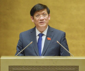 Người đi cùng thang máy với F0 có bị cách ly tập trung?