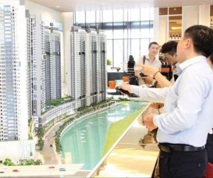 Bắt buộc bán nhà, đất qua sàn bất động sản: Có tăng thêm chi phí?
