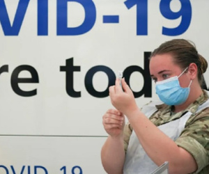 Vaccine COVID-19 có ngăn chặn được biến thể Delta lây lan?