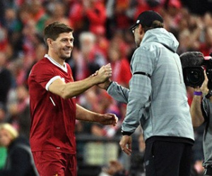 Gerrard gặp cả Klopp, Rodgers và Guardiola chỉ trong 5 trận đầu tại Aston Villa