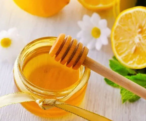 Uống một cốc nước chanh mật ong ấm mỗi sáng, cơ thể bạn nhận về những lợi ích gì?
