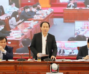 Tưởng niệm đồng bào tử vong, cán bộ chiến sĩ hy sinh chống dịch COVID-19