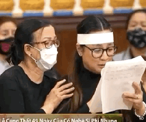 Lễ cúng 49 ngày của cố ca sĩ Phi Nhung: Dàn sao Việt rủ nhau đến viếng, con gái ruột khóc nấc gửi lời nhắn nhủ đến mẹ