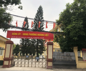 Hà Nội: Tạm dừng hoạt động trụ sở UBND một phường, khẩn tìm người đến các quán phở, cafe