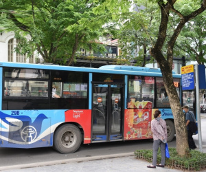Phát hiện F0 từng đi xe buýt, Hà Nội ra thông báo khẩn tìm người