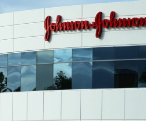 Vì sao Pfizer, Toshiba, Johnson&Johnson vừa bất ngờ chia tách thành 2,3 công ty nhỏ?