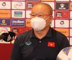 HLV Park: 'Muốn thay đổi, nhưng ở Việt Nam hiện tại Tiến Linh và Công Phượng là tốt nhất'