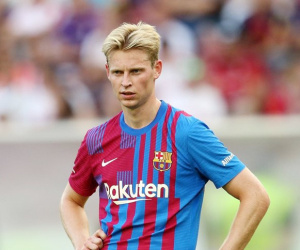 Barca rao bán De Jong, MU và Man City reo vui