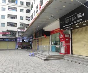 Tạm thời phong tỏa toà nhà hơn 2.000 cư dân ở Hà Nội sau khi phát hiện ca dương tính SARS-CoV-2