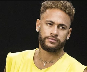 Neymar lộ cảnh tiệc tùng ở Sao Paulo trước khi gặp chấn thương