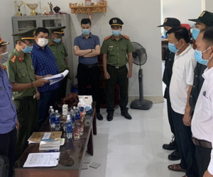 Khởi tố Phó giám đốc Cảng hàng không quốc tế Phú Bài