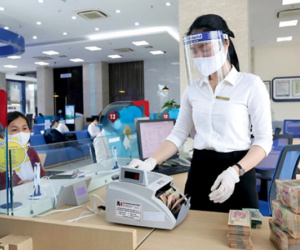 Nỗi lo ẩn sau lợi nhuận ngân hàng quý III