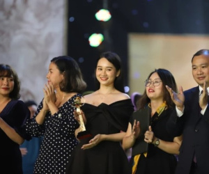 'Mắt biếc' đoạt giải Bông Sen Vàng, 'Bố già' - 'Gái già' thắng lớn tại LHP Việt Nam 2021