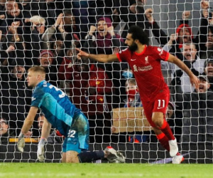 Hàng thủ ngớ ngẩn, Arsenal thua thảm trên sân của Liverpool