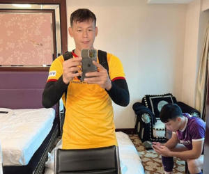 Tấn Trường livestream giãi bày tâm sự bị fan ghét